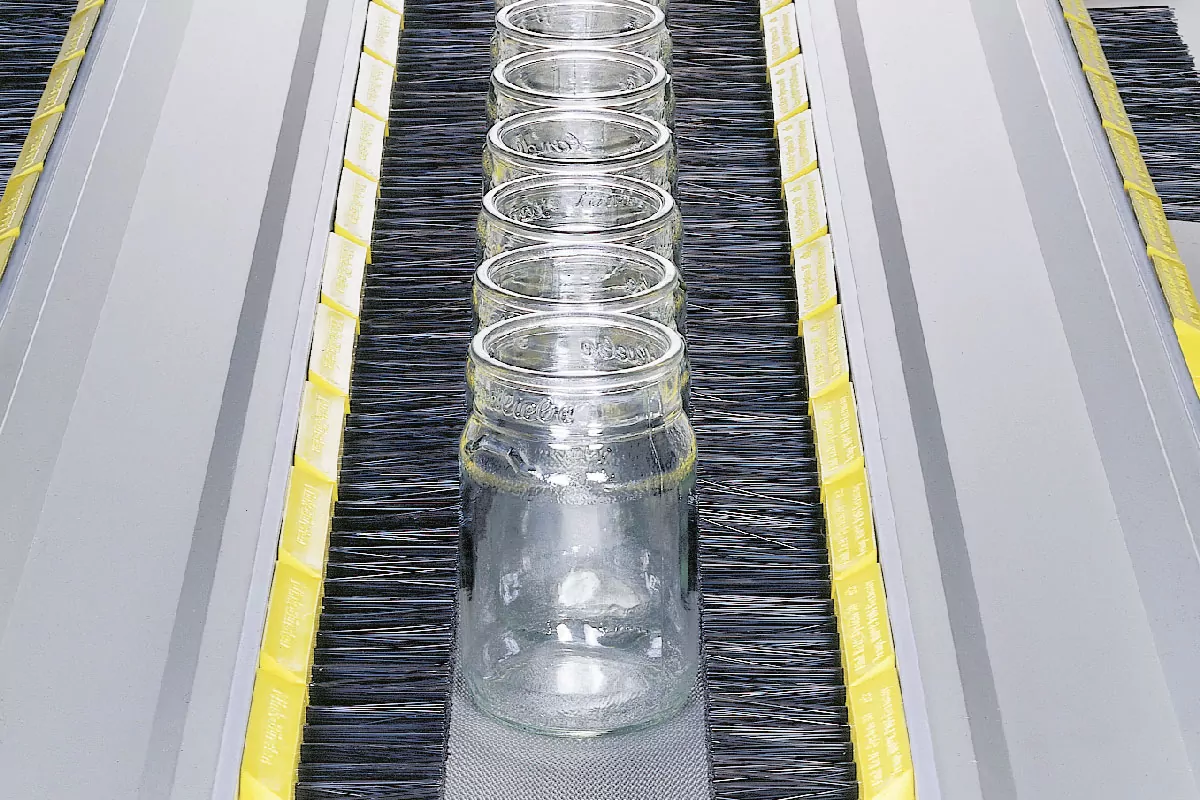 Transportbürsten Förderband Glas Flaschen mit Technischen Bürsten